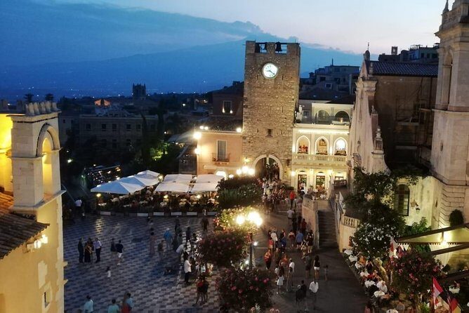 Private Taormina Sunset walking Tour with Aperitif - Private tour, small-group feel: how this format changes your experience