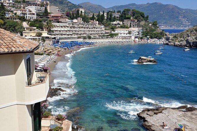 Private TAXI from CATANIA (wherever) to TAORMINA (or viceversa) - Why a private Catania to Taormina taxi is such a smart move