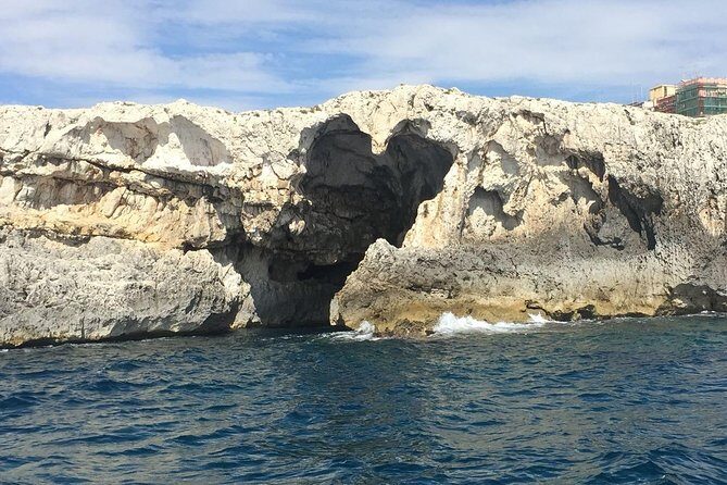 Private tour - Why the Sea Caves Portion Feels Worth It