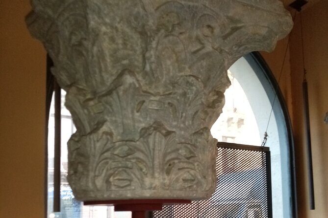 Private tour of Catania and the Riviera of the Cyclops - Centro Storico di Catania: elephant symbol, lava water, and key landmarks