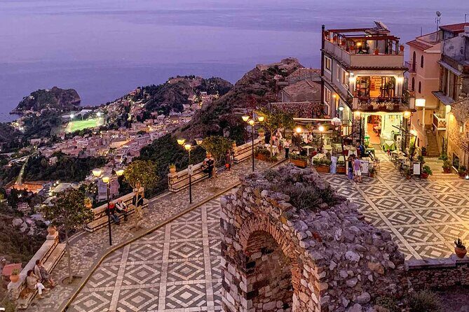 Private Tour of Taormina and Castelmola from Catania - How Manuel turns narrow roads into a smooth day
