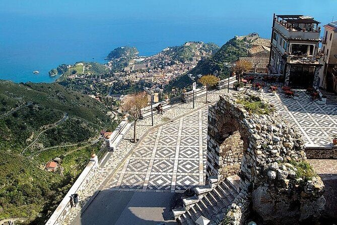 Private Tour of Taormina and Castelmola from Catania - Castelmola: The cliff balcony above Taormina (and that ruined castle feeling)