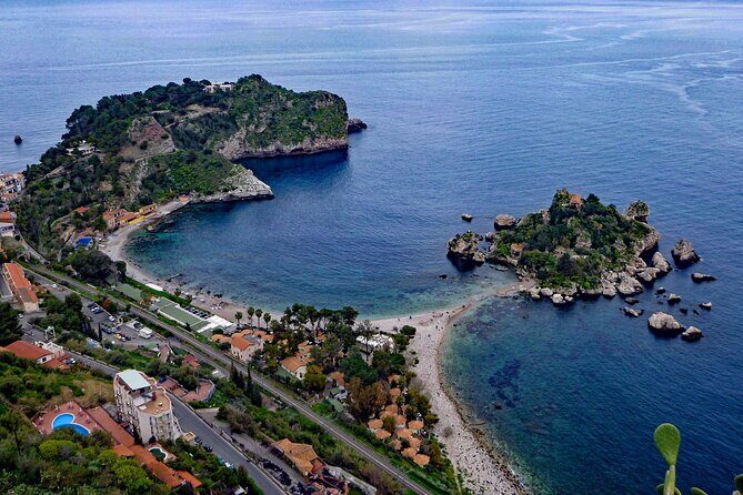 Private tour of Taormina, Castelmola, Isola bella for small groups - Castelmola in 1 Hour: Small Town, Huge View Energy