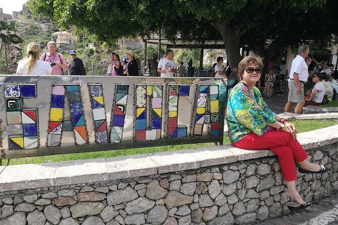 Private Tour Savoca, Taormina and Castelmola - Taormina’s Corso Umberto: shopping, alleys, and the option of the Greek Theatre