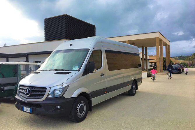 Private transfer from Palermo airport to Mercure Palermo Centro or vice versa - What you need to send when you book (so confirmation works)