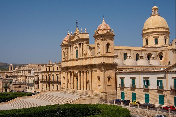 Ragusa, Noto and Chocolate Tasting - Day tour from Siracusa - Lunch and the $240.82 question: does the day deliver value?