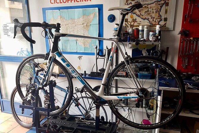 Rent a Carbon or Aluminum Road Bike in Sicily - Price and Value: Why $46.04 Can Make Sense