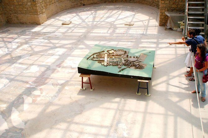Roman Villa del Casale guide (Piazza Armerina): truly fabulous mosaics in Sicily - Villa Romana del Casale: why the mosaics feel different in person