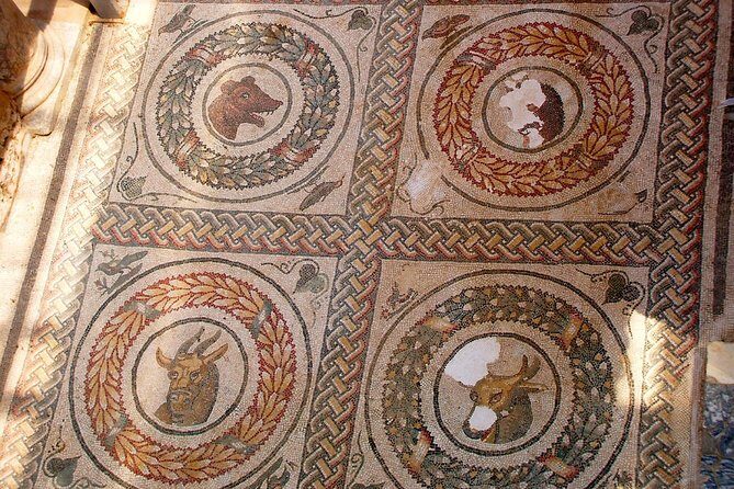 Roman Villa del Casale guide (Piazza Armerina): truly fabulous mosaics in Sicily - What kind of traveler this tour fits best