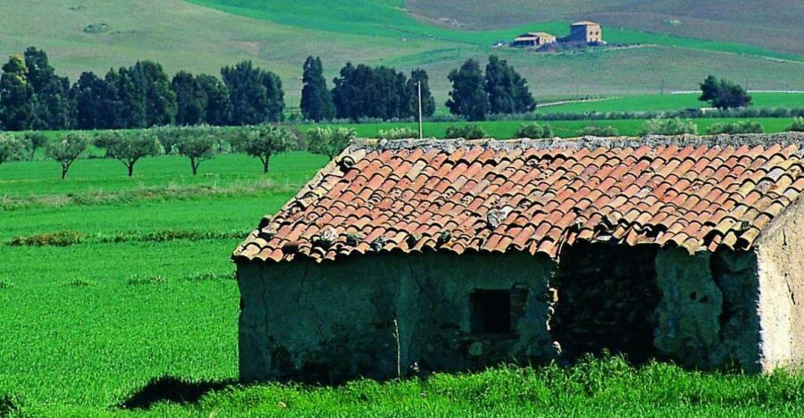 Scenic Tour of Etna foot hills and Alcantara Gorges - Randazzo: a medieval breather between volcano drama