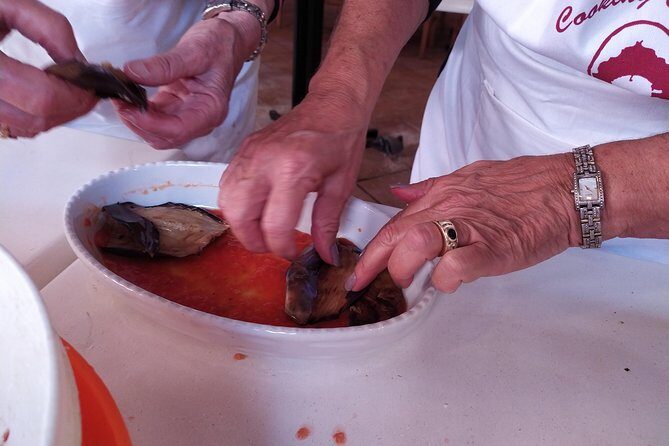 Sicilian Cooking Class in Taormina - Getting Oriented at Porta Messina: What Happens in the First Minutes