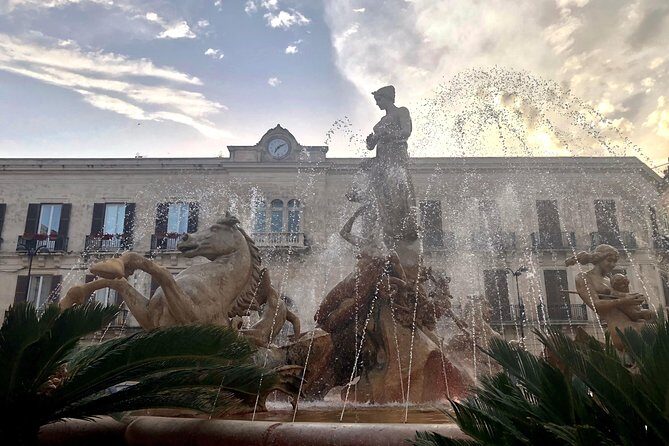 Siracusa & Noto: small group tour from Taormina - A long day done the right way: 8:00 am start, 10–11 hours total