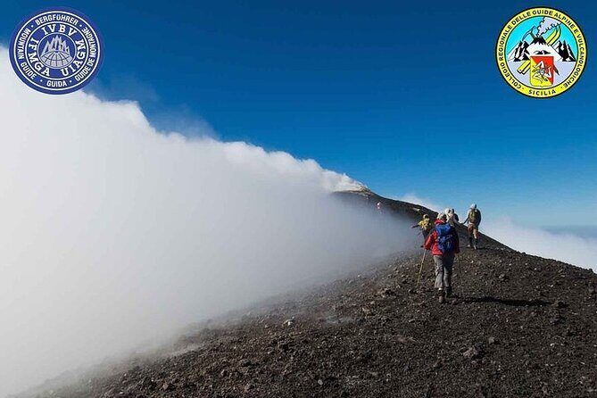 Summit Craters Excursion (3357 m.) - Getting Started: Timing, Meeting Point, and How the Day Moves
