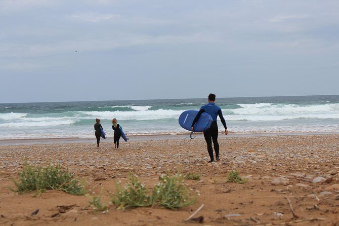 Surf lessons - Marina di Ragusa Start: where your 90 minutes begins