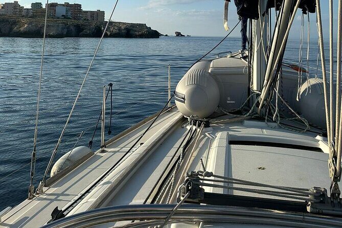 Syracuse half day boat tour along Ortigia Island - Maniace Castle Views From the Water (Swabian-Era Highlight)