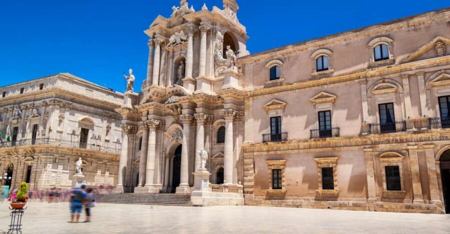Syracuse Ortigia and Noto from Catania - Price and value: transfers that do the heavy lifting