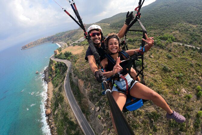 Tandem Paragliding Flight in Taormina - In the Air Over Taormina and the Sea: What You’ll Actually See