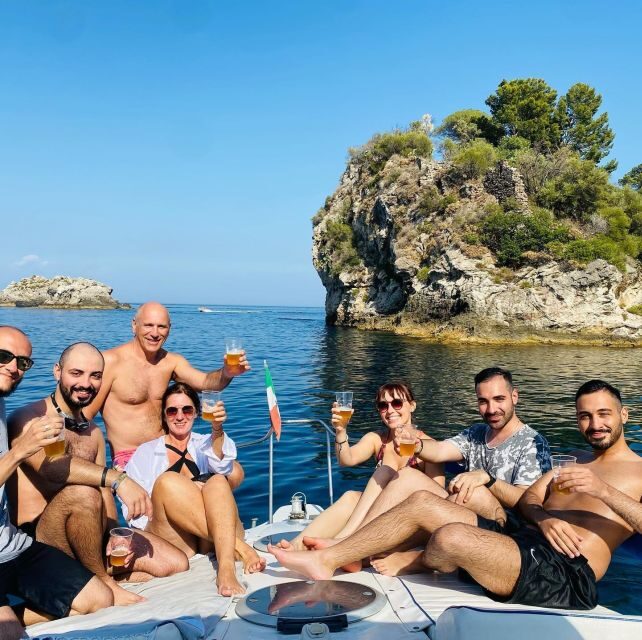 Taormina and Giardini Naxos 3/5/7 hours by PRIVATE BOAT - What I’d watch for: seasickness, expectations, and group dynamics