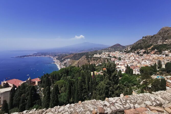 Taormina and Isola Bella Day Tour with Boat Trip from Messina - Who should book this tour (and who should skip it)