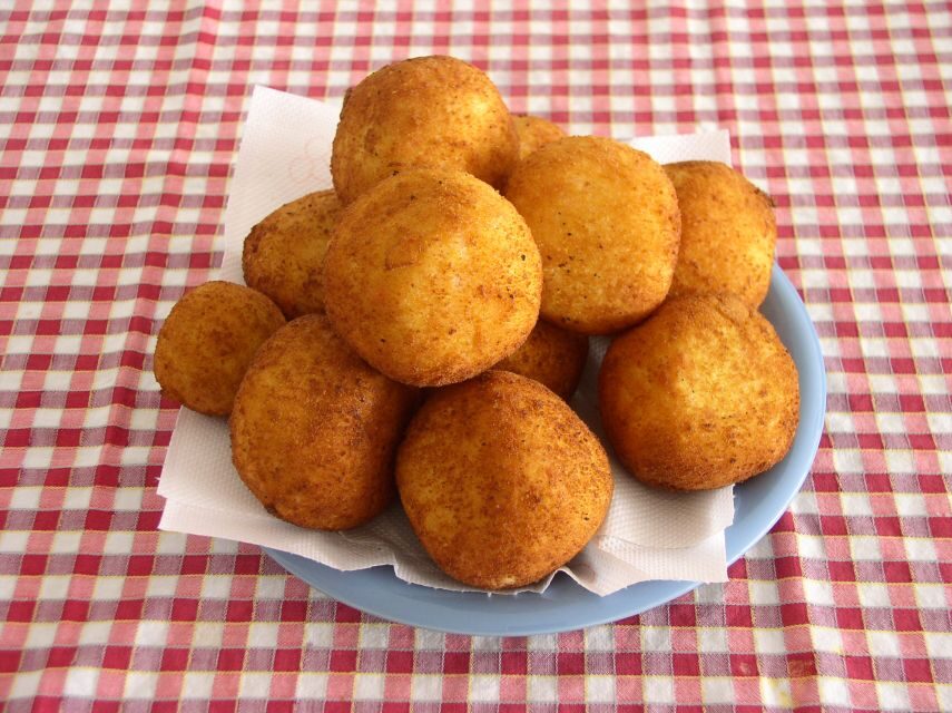 Taormina: Arancino Making Class with Drinks - Porta Messina Arch meeting point: arrive, orient, then relax