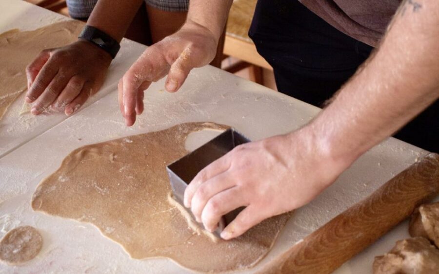 Taormina: Cannolo Cooking Class with Completion Certificate - Where You Meet Beside Porta Messina Arch