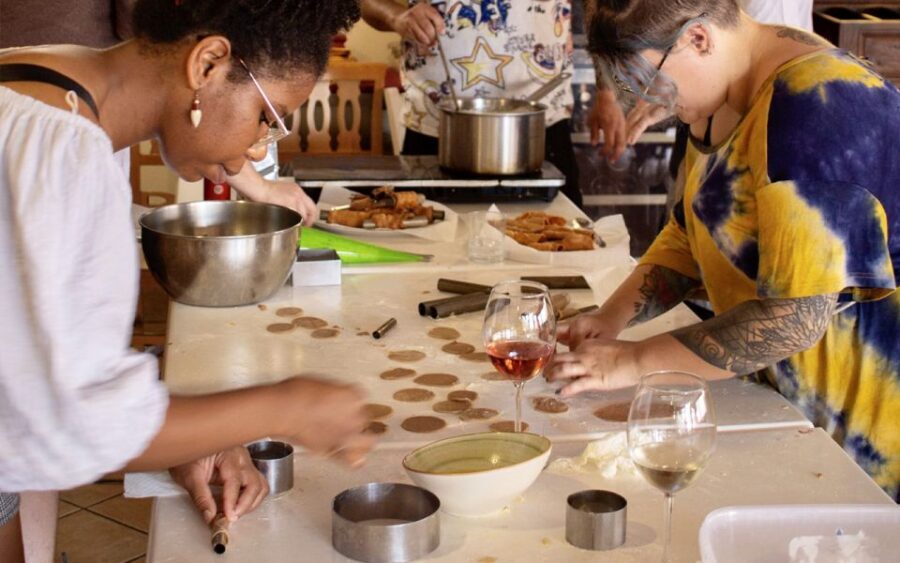 Taormina: Cannolo Cooking Class with Completion Certificate - Pace, Group Size, and What That Means for Your Experience