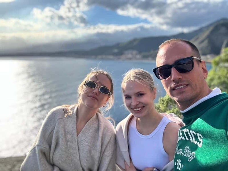 Taormina, Isola Bella: exclusive one-day tour with pick-up from Catania - Granita, brioche, cannoli, and coffee: the included food is built into the flow