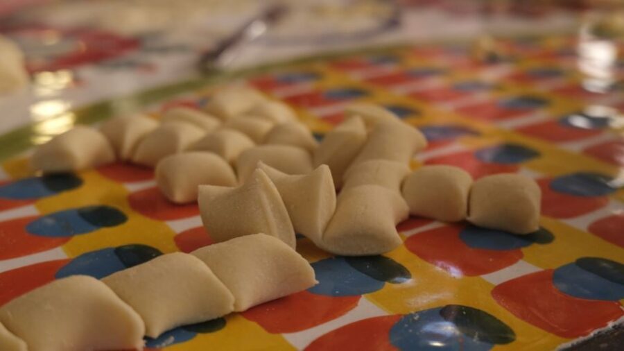 Taormina: Sicilian Cooking Class & Market Tour - Practical tips for a smoother day in the kitchen