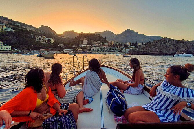 Taormina Sunset Aperitif on-Board - What this Taormina Sunset Aperitif cruise really is