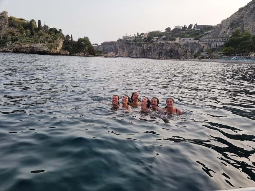 Taormina: Sunset Boat Tour with Aperitif - Who this tour suits best (and who should think twice)