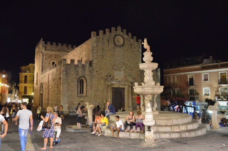 Taormina: Sunset Walking Tour & Aperitif on Rooftop Terrace - Key points worth knowing