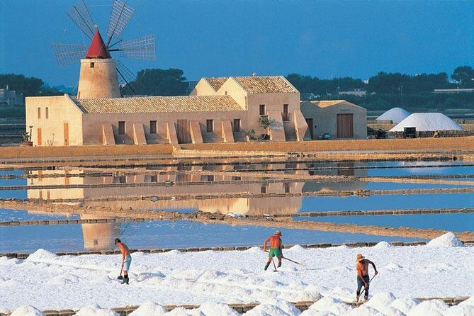 Tour Erice, Trapani salt pans, Segesta - Trapani salt pans and the salt museum: wind, white dunes, and work history