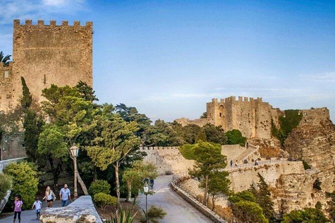 Tour Erice, Trapani salt pans, Segesta - Who this tour suits (and who might want something else)