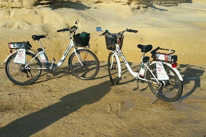 Tour in bike history Island Ortigia and archeological park Neapolis - Your wheels: Atala, Lombardo, and Bianchi Ducati (with smart add-ons)