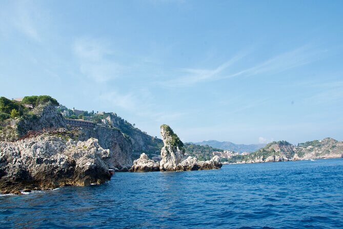 Tour to Baia di Taormina, Isola Bella and Naxos - Key points that make this tour worth your time