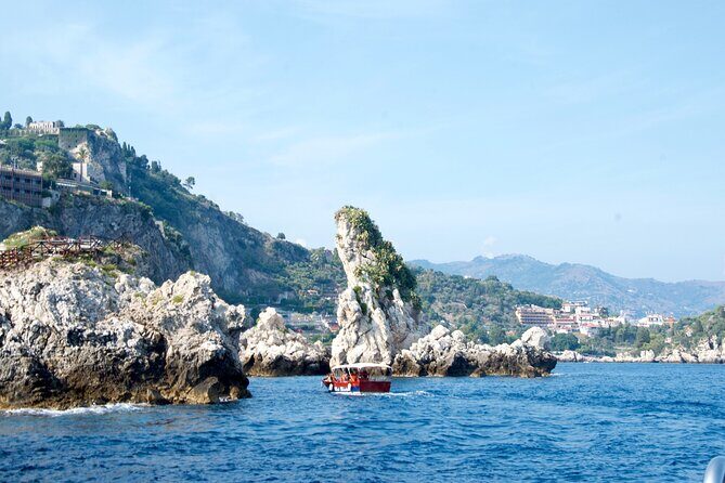 Tour to Baia di Taormina, Isola Bella and Naxos - Timing and what to pack for a sea day