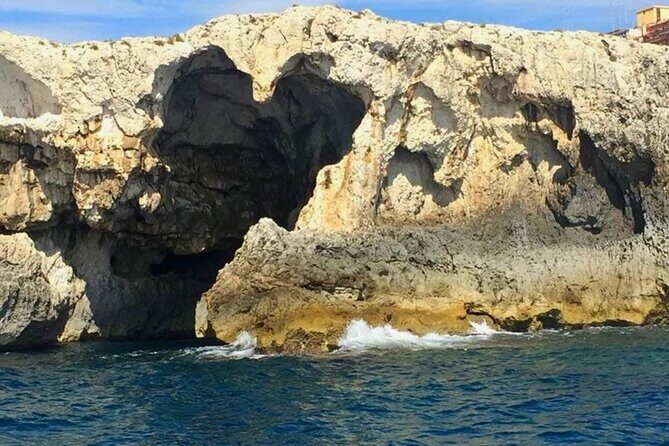 Tour with tasting of typical homemade products - Ortigia by Boat: Getting Oriented Fast in 90 Minutes