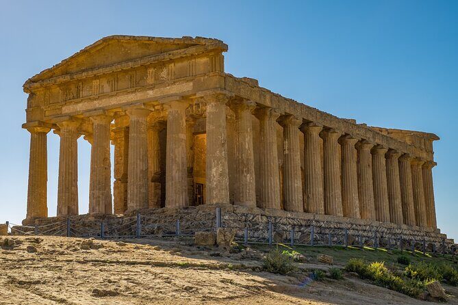 Transfer From Palermo to Catania with a Stop in Agrigento Valley of Temples - Scala dei Turchi: the quick cliff-photo stop that actually delivers