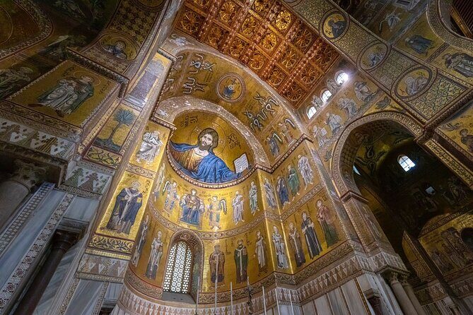 Visit Monreale from Palermo - Getting your bearings in Monreale: why the town looks different
