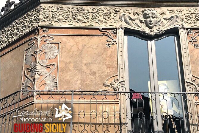 WalkingTour CATANIA - discovering the city of lava with a licensed guide - A’ Piscaria Fish Market: Local Food Culture in Full View