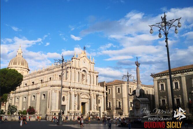 WalkingTour CATANIA - discovering the city of lava with a licensed guide - Piazza Università: University Courtyards on Lava Pebbles